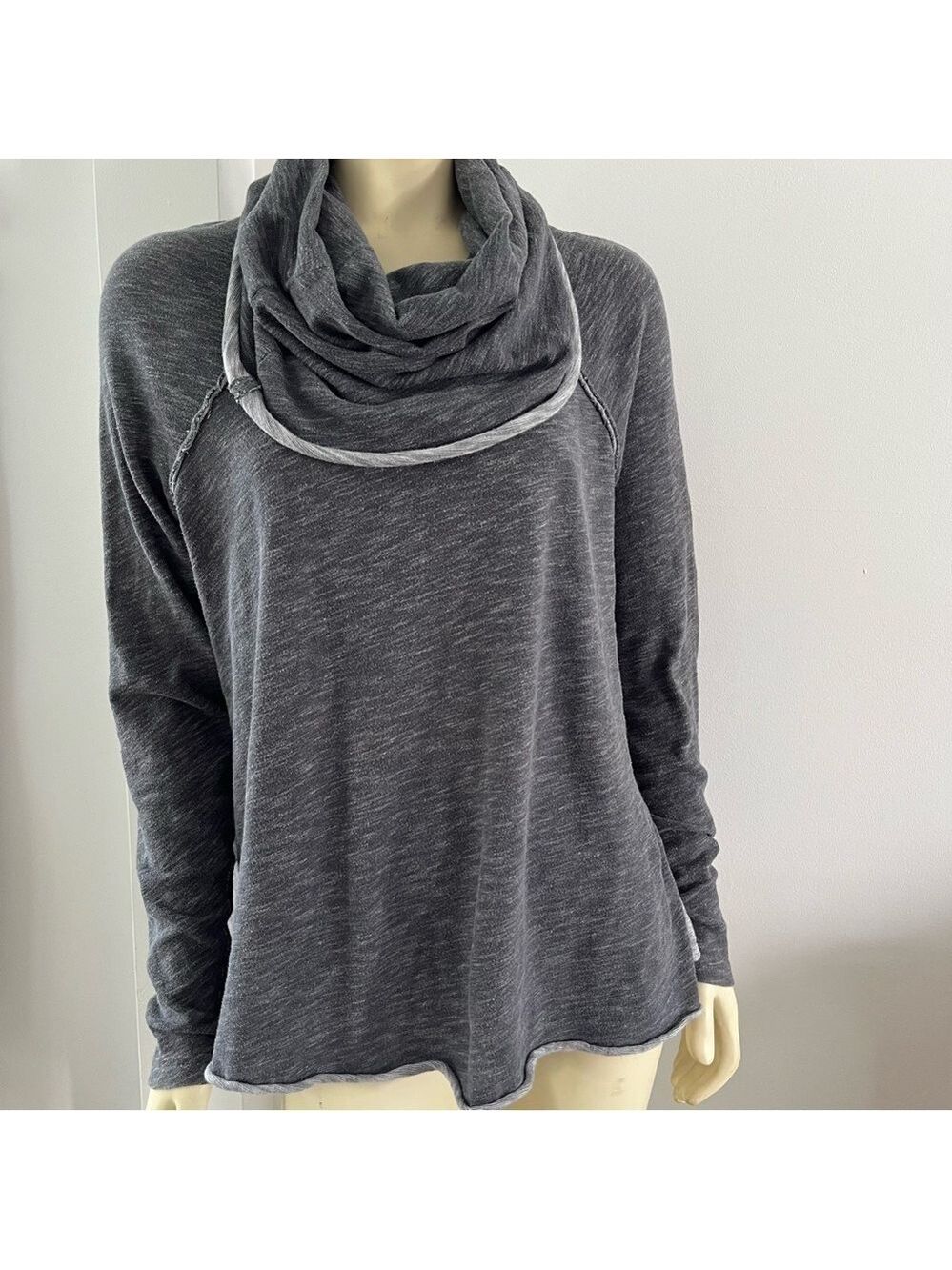 Free People FP Beach Women’s Cocoon Cowl Pullover Raw Hems Two Tone Gray M/L